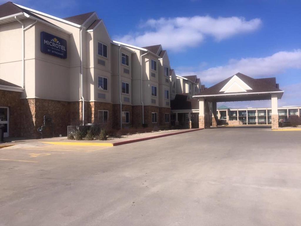 Microtel Inn & Suites By Wyndham Quincy Downtown - River Area Exterior foto